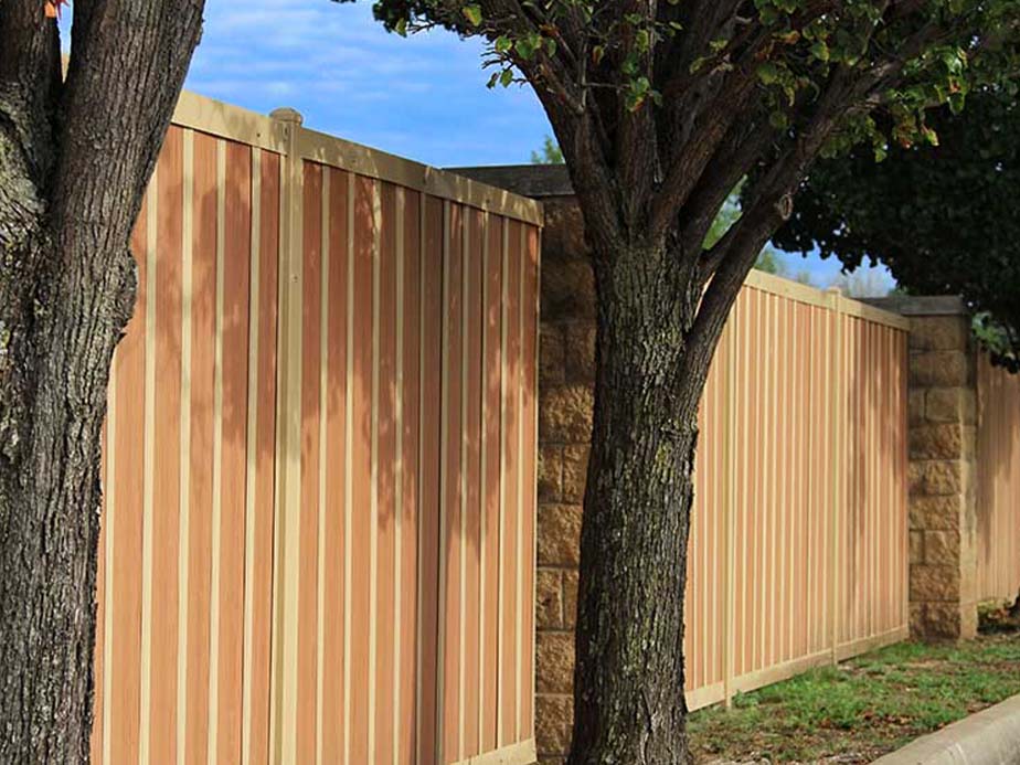 Fence installation in Traverse City Michigan